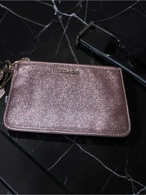 Coach Glitter Wristlet - Pink